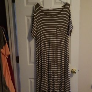 Lularoe carly